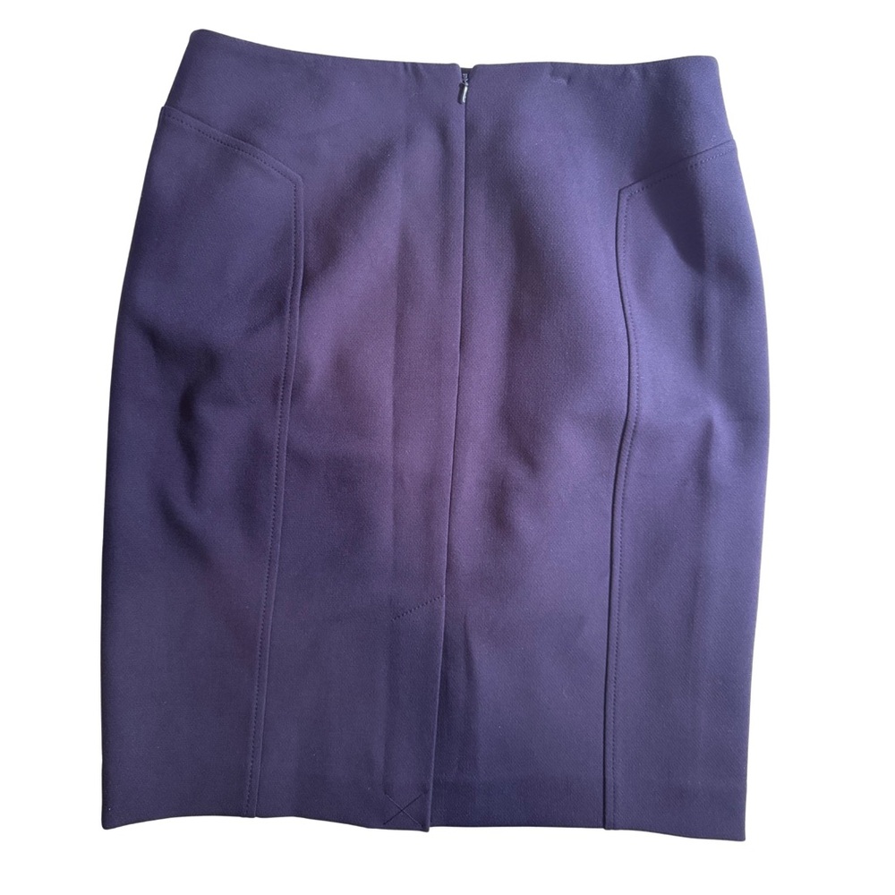 Halogen Purple Pencil Skirt – Size 10 – Sleek, Structured, Workwear Essential